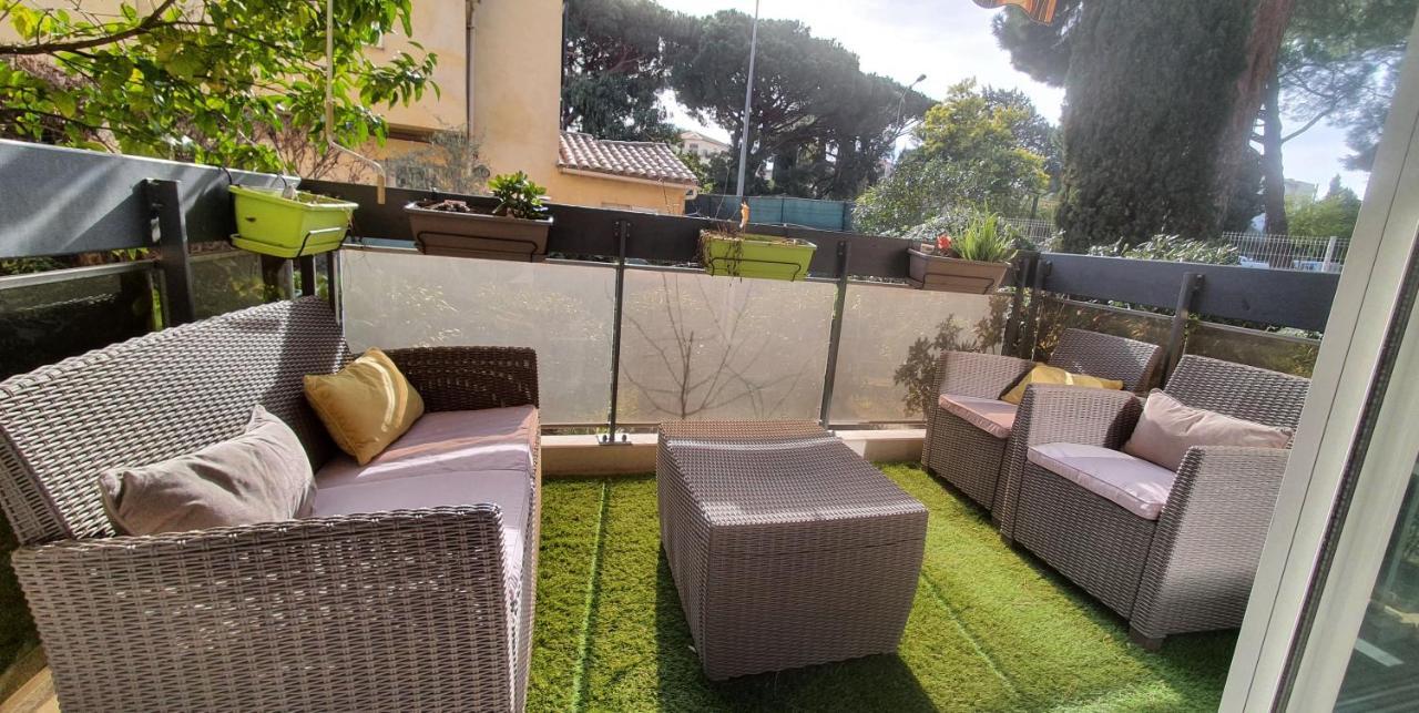 Le Silene Appartement Sainte-Maxime Buitenkant foto